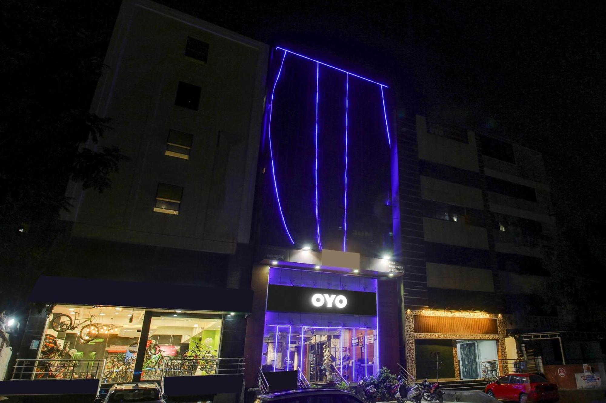 Collection O Galaxy Suites Hyderabad Ngoại thất bức ảnh